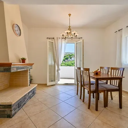 Apartman Petro's House